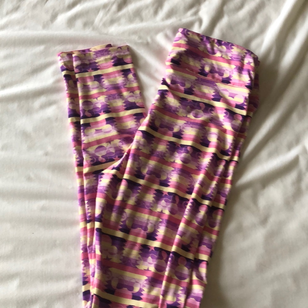 Disney by Lularoe OS leggings